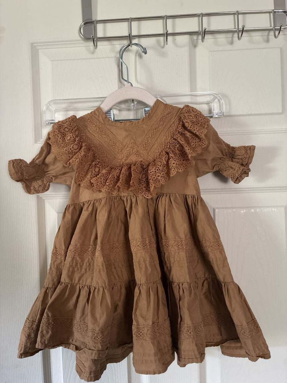 Noralee Genevieve Dress Size 2 Golden Lace Ruffle
